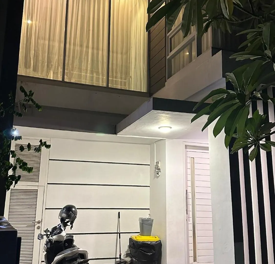 Vero Soluna - 3Br Hideaway Seminyak